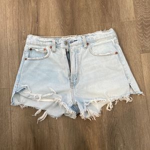 Abercrombie & Fitch. Mom high rise shorts. Hardly worn.